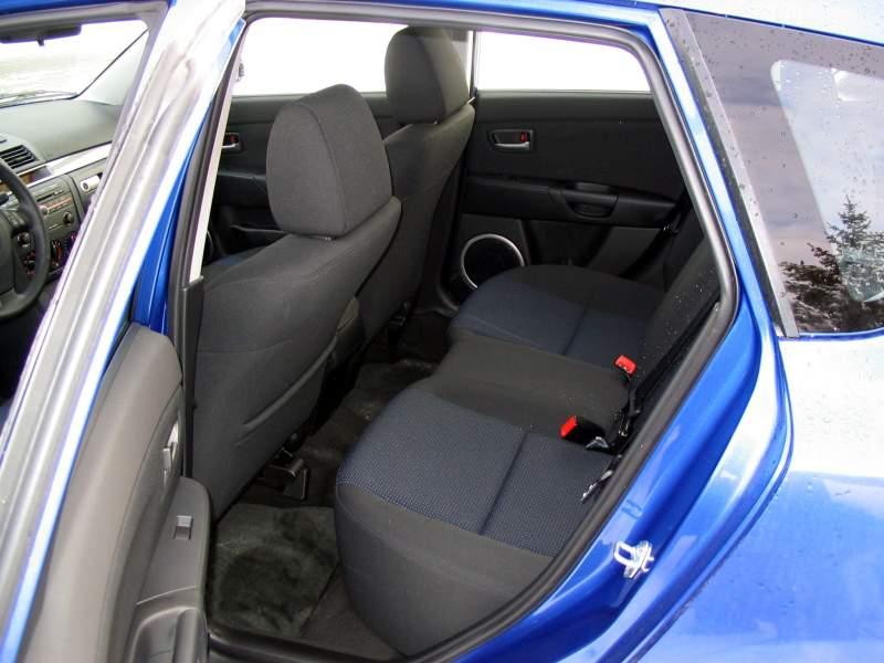 Mazda 3 - Fisrt pics 05.JPG